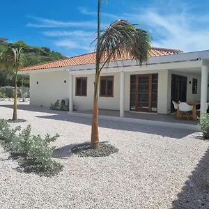 vredenberg-village-resort.comcaribbean.com/